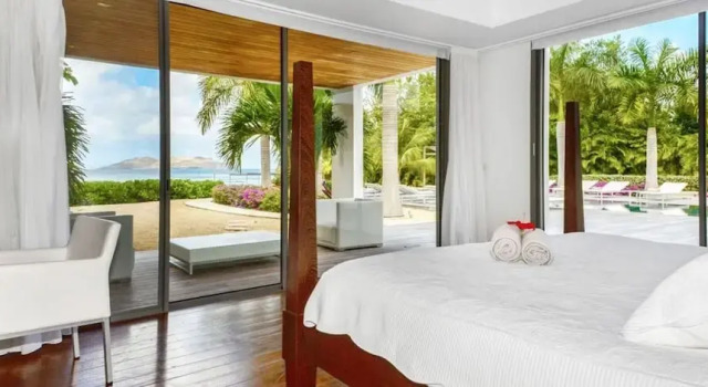 Villa Palm Beach