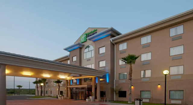 Holiday Inn Express Hotel & Suites Laredo-Event Center Area by IHG