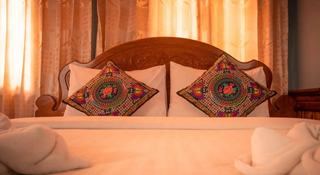 Salakphet Guesthouse
