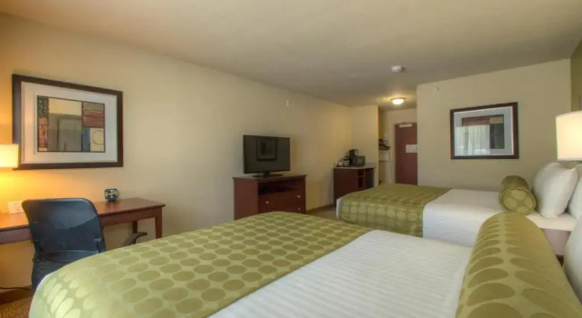 Четырёхместный номер Standard Cobblestone Inn & Suites - Holyoke