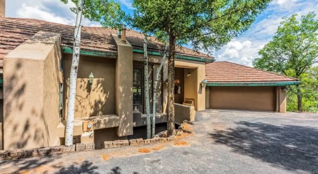 Tres Once, Varaa Hotelli Ruidoso New Mexico