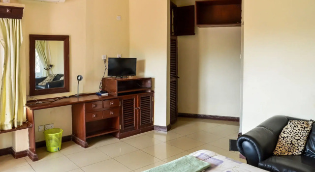 Greenwood Resort, Забронировать Курортный отель Отели Мтвапа 3 звезды, 3*