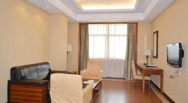 Guangzhou Haidecheng Hotel, Rezervasyon Otel Guangdong otoparklı oteller, Otopark
