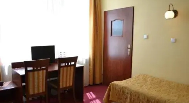 Noclegi Sezam, Boek Hotel Hotels in Subkarpaten met parkeren, Parkeren