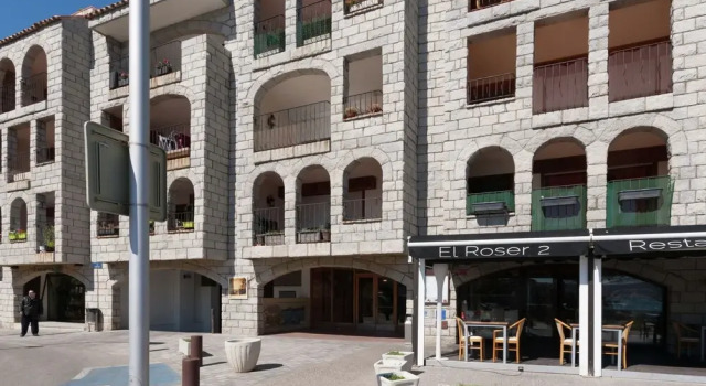 Luxury Apartment in L'escala Catalonia near Beach