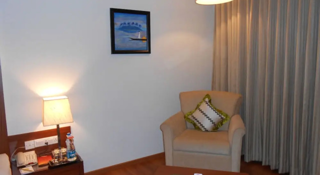 Deluxe chambre avec balcon Denissons
