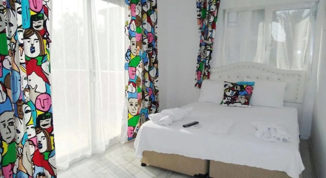 Fullmoon Rooms