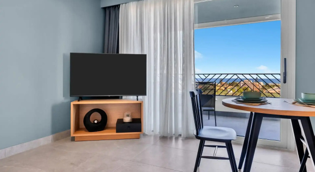 Люкс с видом на море Nerium Luxury Suites