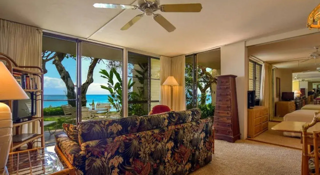 Napili Point A8 by RedAwning