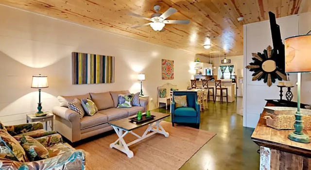 The Commons #702 - Three Bedroom Townhome
