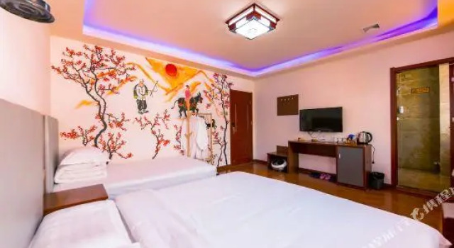 Lintong Qin Wang Yu Yan Hotel, Buchen Sie Hotel Lintong Shaanxi