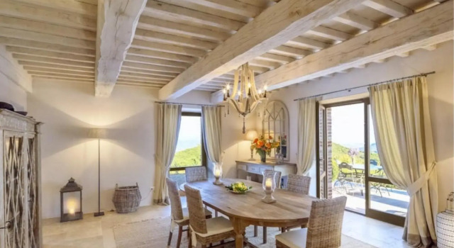 Luxury Villa for 6 Inside a Wonderful Estate-villa Santa, Varaa Villa San Giovanni del Pantano Umbria
