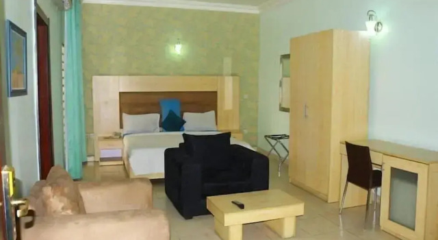 Quintessential Hotel & Suites by Badala, Prenota Hotel Hotel 3 stelle a Kano, 3*