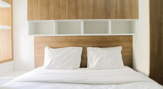 Standard Zimmer 2BR with Sofa Bed at Springlake Summarecon Apartment