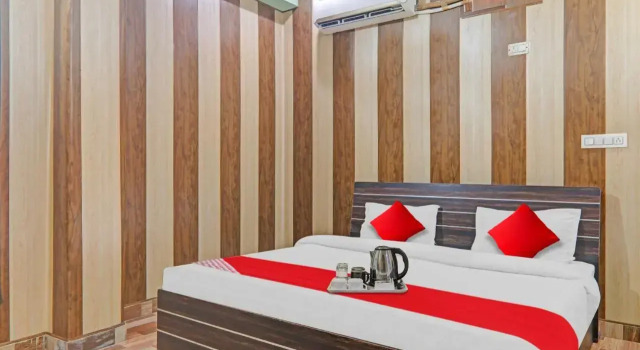 Flagship 92502 Hotel Shubh Inn