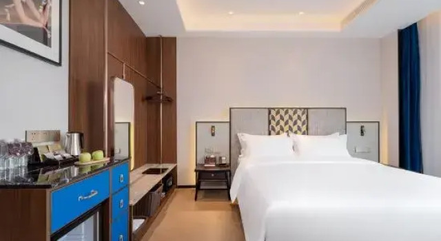 Люкс Business Jinjiang Metropolo Hotel  Shiqiao Panyu Guangzhou