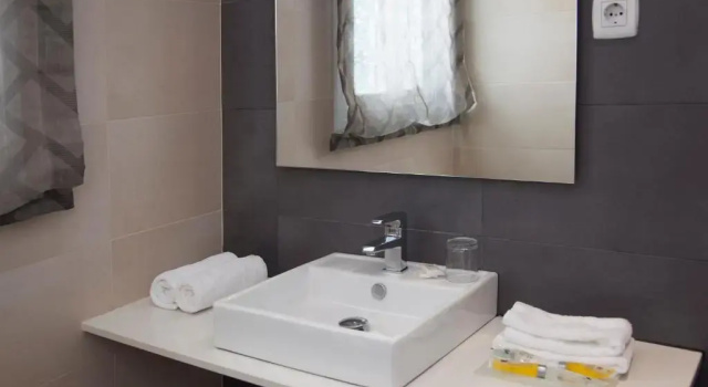 Апартаменты Hostal Goya