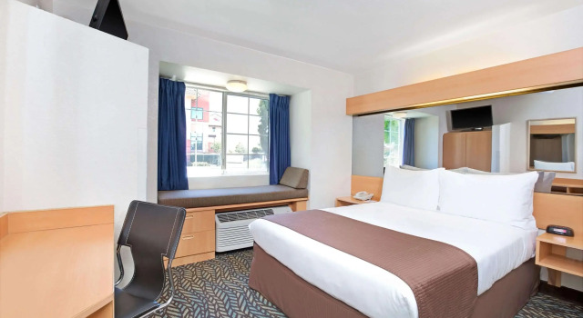 Microtel Inn & Suites by Wyndham Morgan Hill/San Jose Area