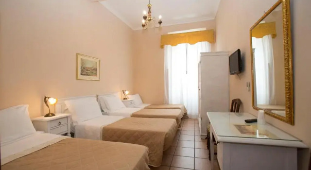 Четырёхместный номер Standard Hotel Giubileo