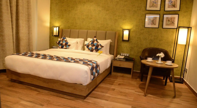 Номер Deluxe Lords Inn Jamnagar -Motikhavdi