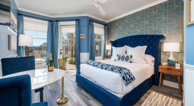 Двухместный номер Superior с видом на озеро Lookout Point Lakeside Inn