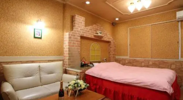 Restay Madonna Part2, Prenota Hotel Miyota 