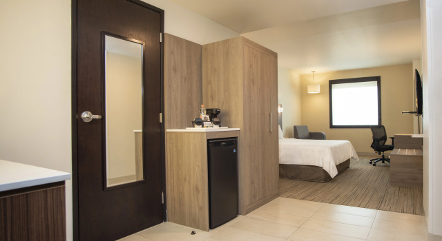 Holiday Inn Express - Guadalajara Vallarta Poniente by IHG, Prenota Hotel Guadalajara Jalisco