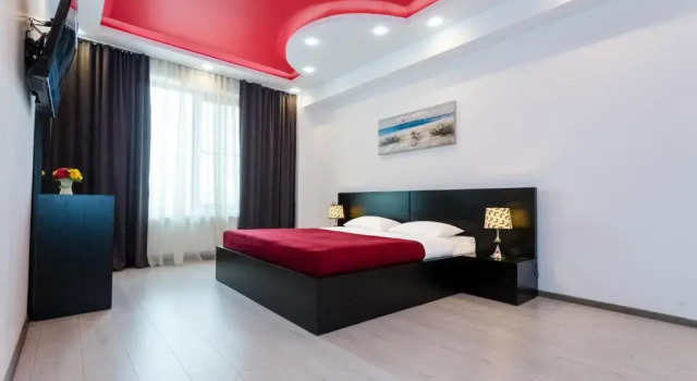 Serviced Apartment on Rustaveli Avenue 9, Забронировать Апартаменты/квартира Мтацминда Тбилиси, рядом с Тбилисский театр оперы и балета