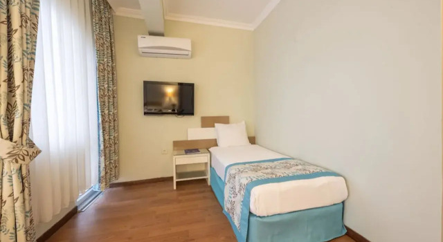 Side Nusso Beach Hotel