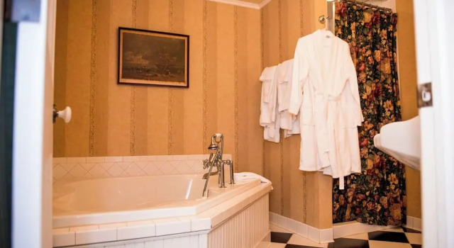 Двухместный номер Grand Springside Inn