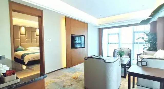 Люкс Gongqing Yayue Hotel