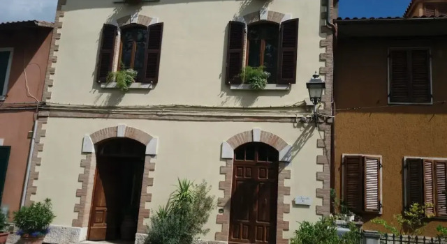 B&B Agresta, Забронировать Отель «постель и завтрак» Манчано Тоскана, рядом с Термальные источники Терме-ди-Сатурния