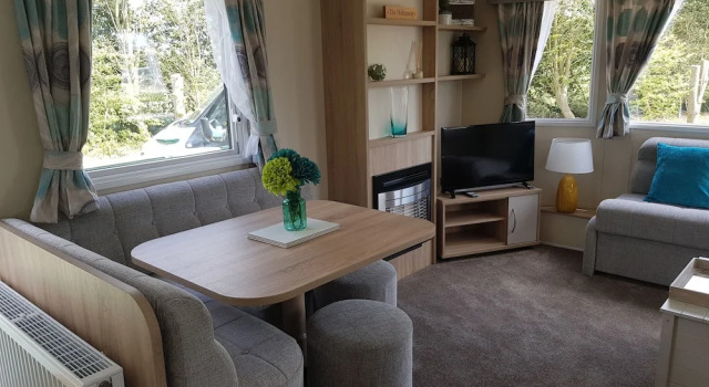 Caravan - Sleeps6-Pet friendly-Parking Available, Забронировать Дом для отпуска Коттеджи Спилсби, Коттедж