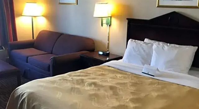 Двухместный номер Deluxe Quality Inn And Suites Skyways