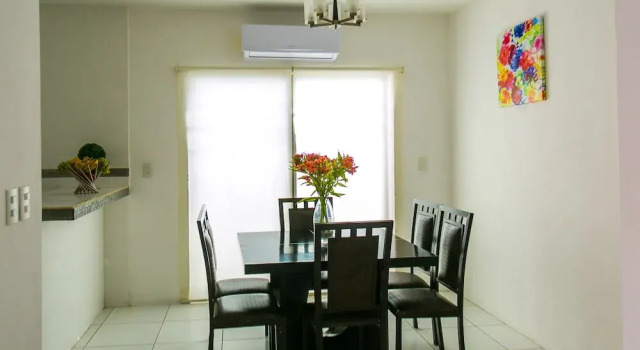 Casa moderna en segura Residencial Hacienda Chetumal, Prenota Hotel Hotel a Quintana Roo con parcheggio, Parcheggio