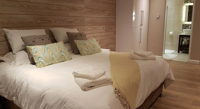 Riverview Guesthouse