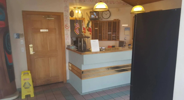 Rainbow Motor Inn