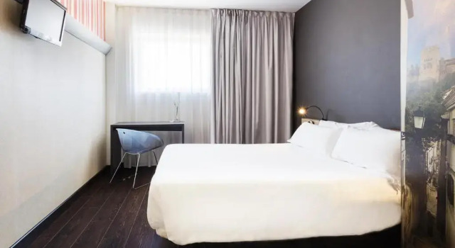 Номер Superior B&B HOTEL Granada