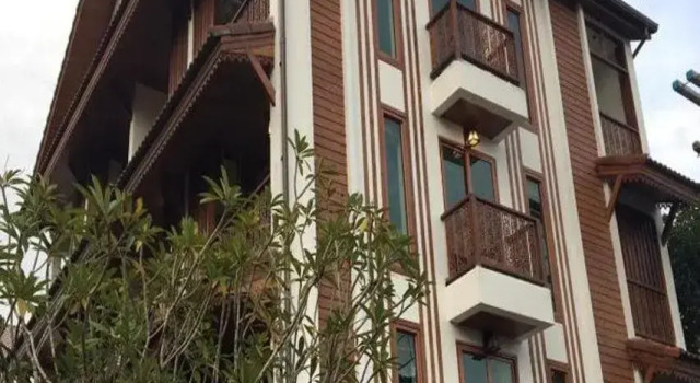 Chada Mantra Hotel