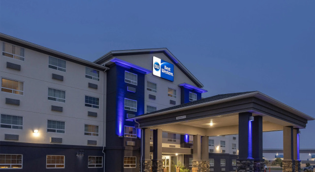 Holiday Inn Express and Suites Dawson Creek, an IHG Hotel, Buchen Sie Hotel  