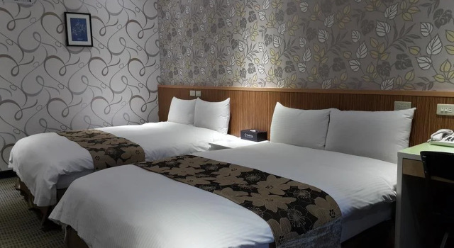 Bonjour Hotel