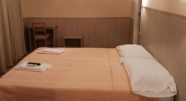 Hotel Megan, Забронировать Отель Генуя Итальянская Ривьера, рядом с Stazione Genova Sampierdarena