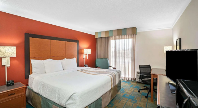 Двухместный номер Deluxe La Quinta by Wyndham Kingsport Tri Cities Airport
