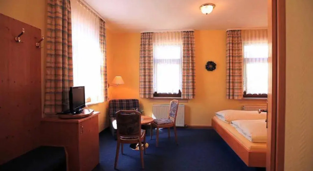 Hotel Stadt Suhl, Reserva ahora Hotel Suhl 