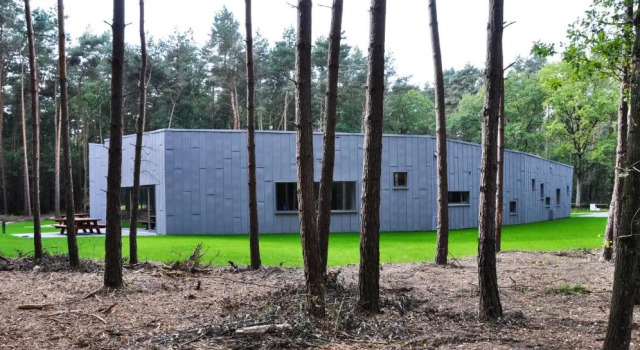 Twinstone Lodge, Prenota Hotel Genk Mijnstreek