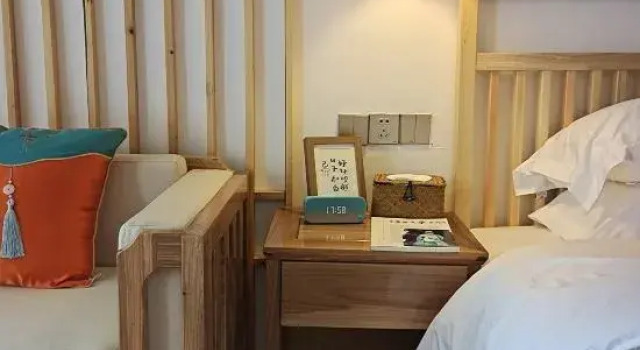 Люкс с видом на сад Mid-Levels Homestay