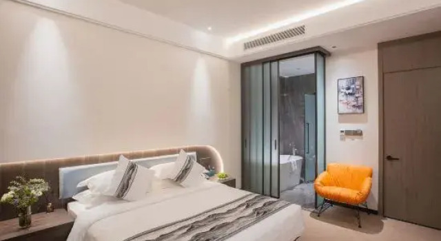 Кровать в общем номере Mengxiang Courtyard Homestay (Nanxun Ancient Town Branch)