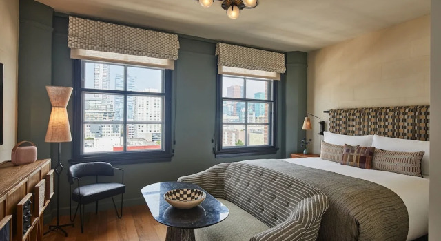 Двухместный номер Premier Downtown Los Angeles Proper Hotel, a Member of Design Hotels