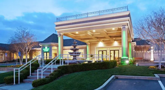 Seng i sovesal Holiday Inn Redding by IHG