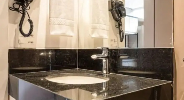 Трёхместный номер Standard Cozzy Suites Paraíso